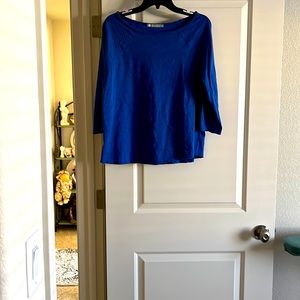 Brand new 3/4 sleeve top